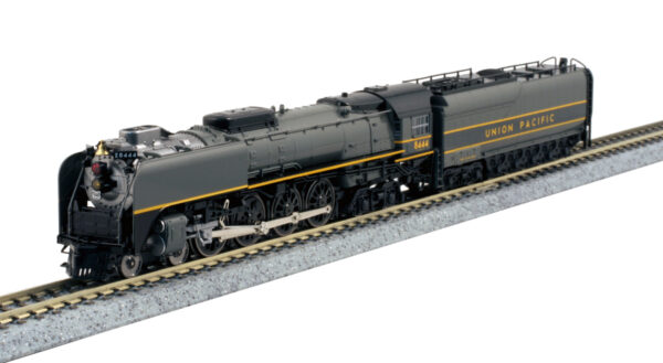 126-0403 Union Pacific FEF-3 4-8-4 Greyhound #8444